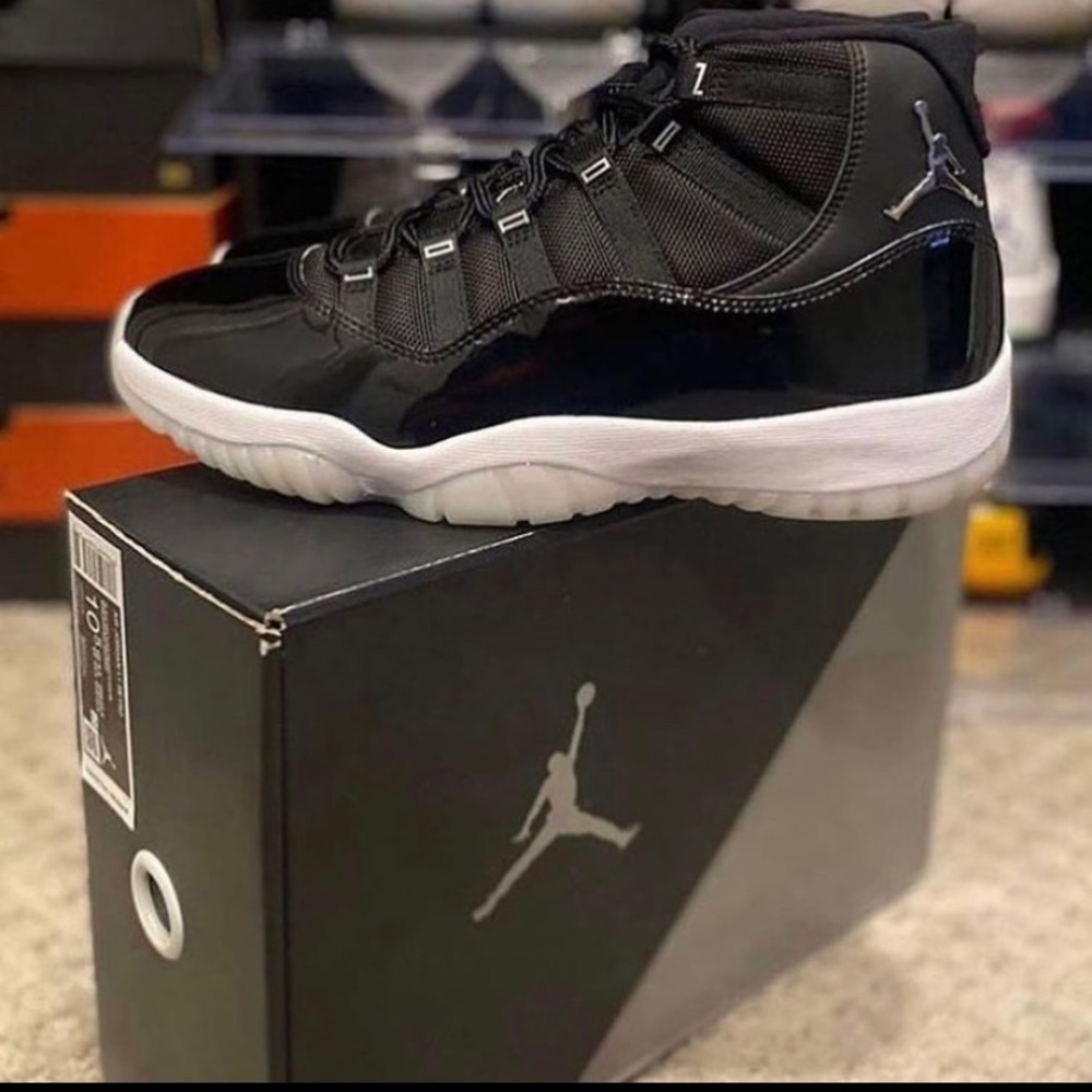 Jordan 11